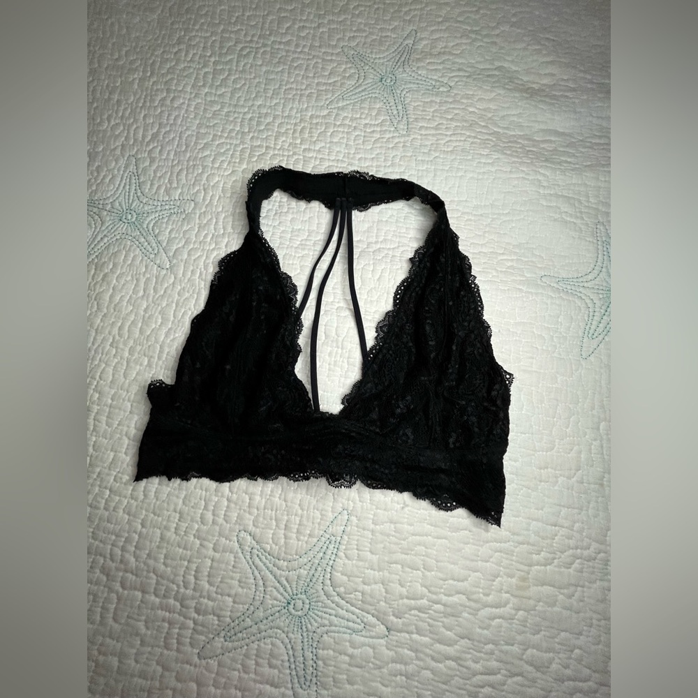 Two Set Lace Bralettes - Picture 6 of 7